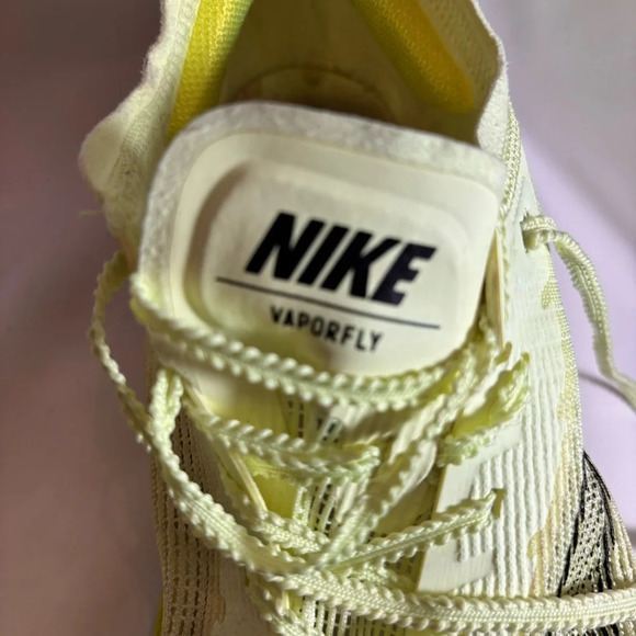 NIKE Sz 9 Zoom Vaporfly  Lightweight Running Shoes Lace Up Sneakers Performance - Picture 9 of 10